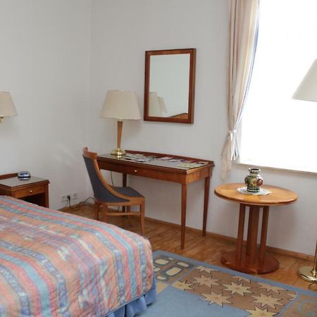 Weinkeller Woelk Hotel Naumburg  Bagian luar foto