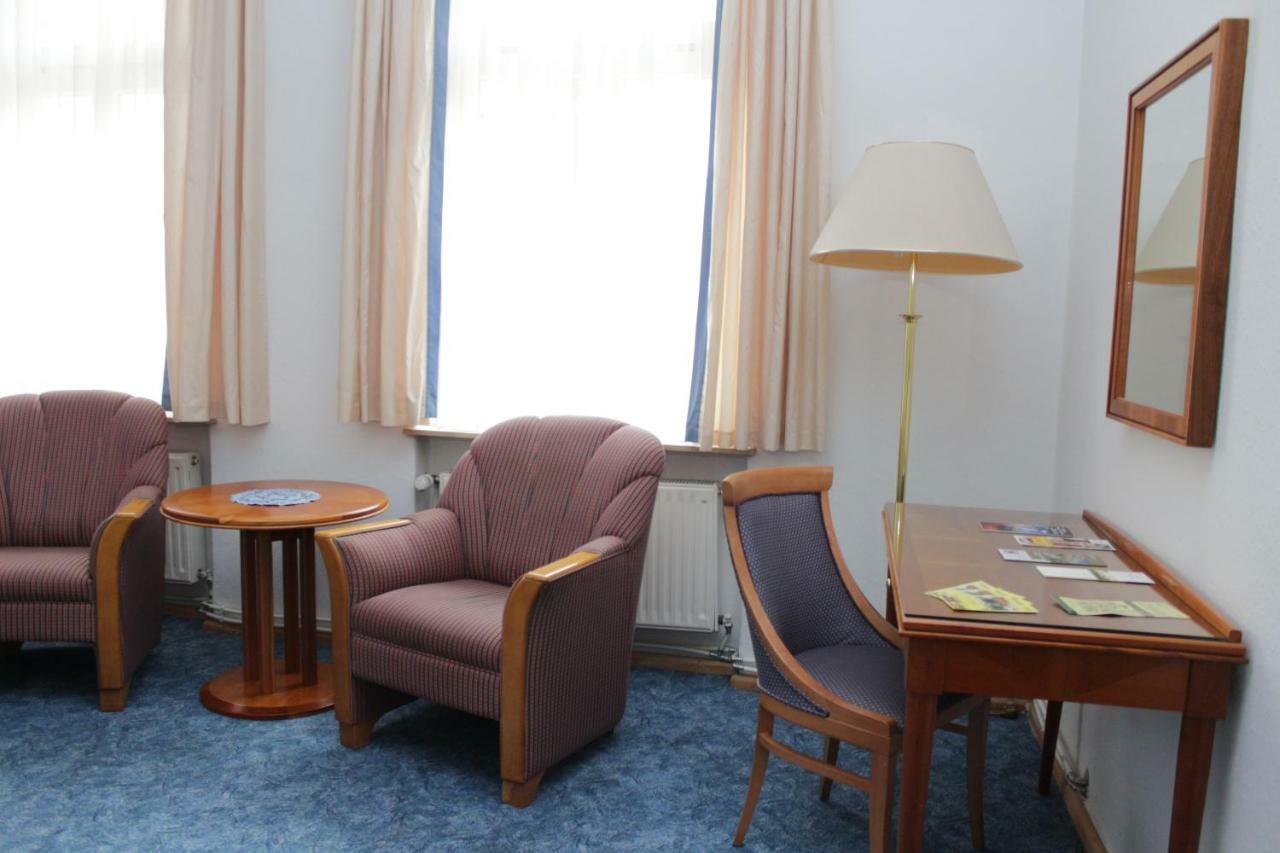 Weinkeller Woelk Hotel Naumburg  Bagian luar foto