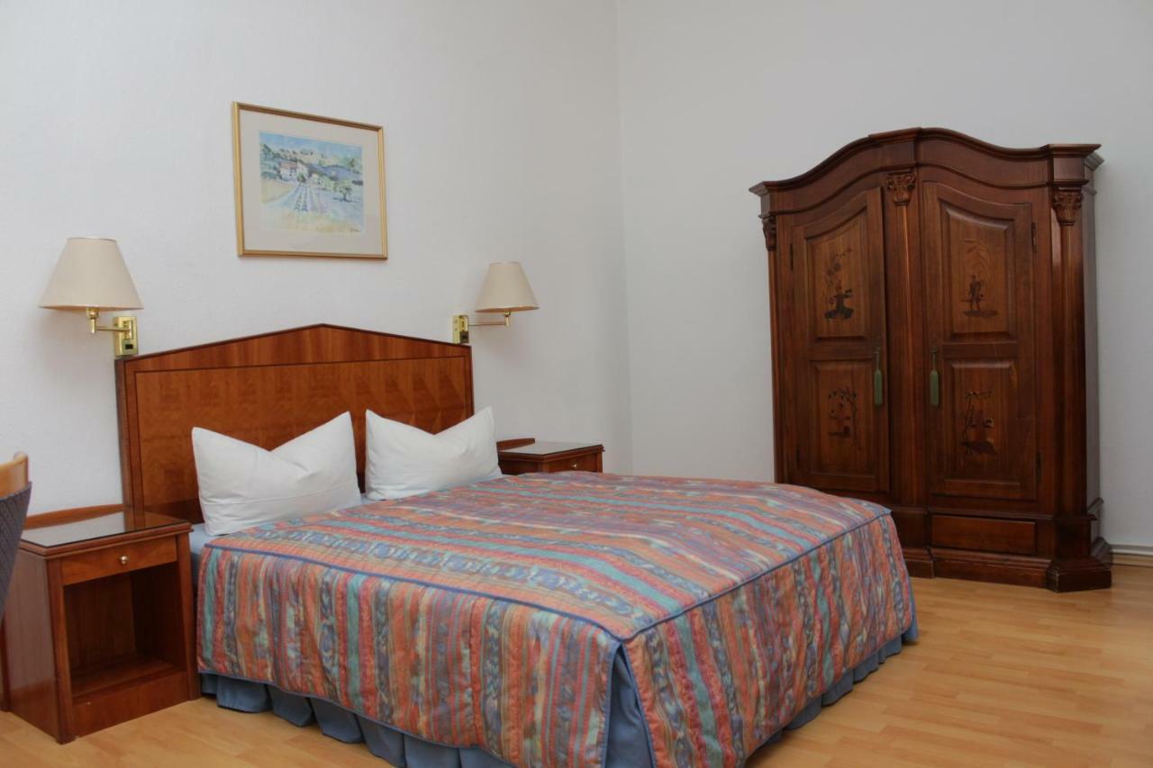 Weinkeller Woelk Hotel Naumburg  Bagian luar foto