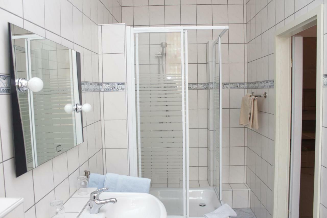 Weinkeller Woelk Hotel Naumburg  Bagian luar foto