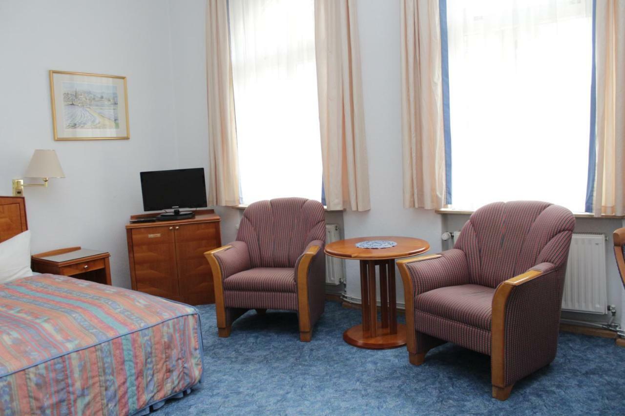 Weinkeller Woelk Hotel Naumburg  Bagian luar foto