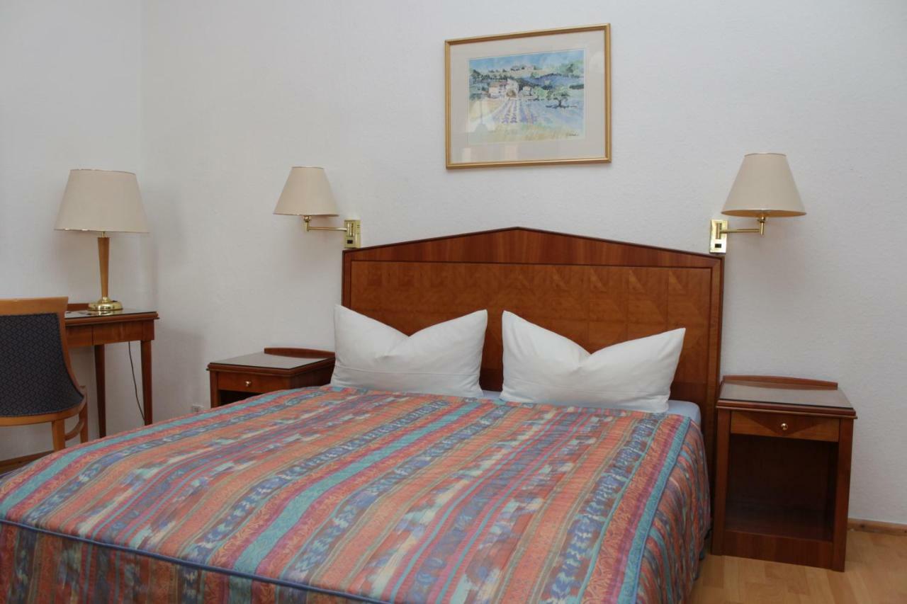 Weinkeller Woelk Hotel Naumburg  Bagian luar foto